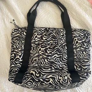 black and white fabletics tote bag